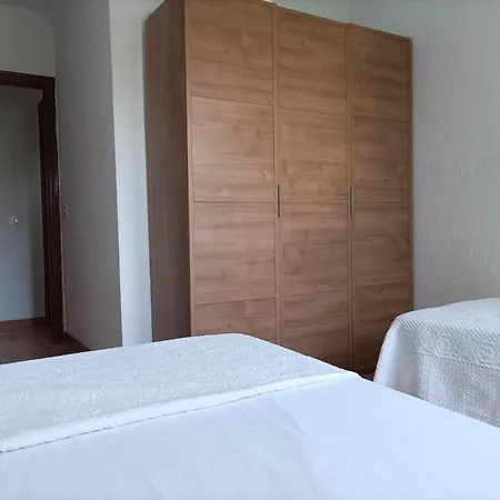 2 Y Muy Facil Aparcamiento