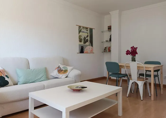 2 Y Muy Facil Aparcamiento Jerez de la Frontera